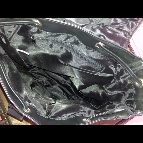 Backpack - Picture 4 of 4